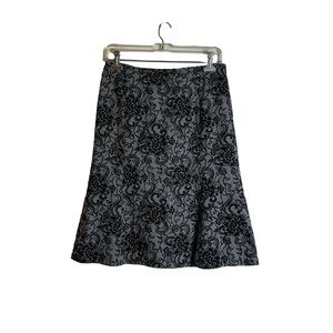 Loft wool blend velvet floral skirt. Size 6P